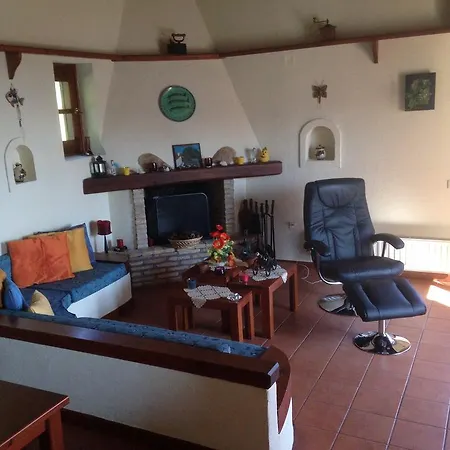 Kamares Villa *