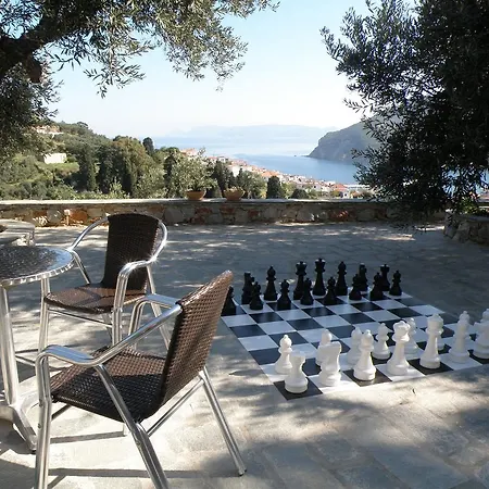 Kamares Villa *